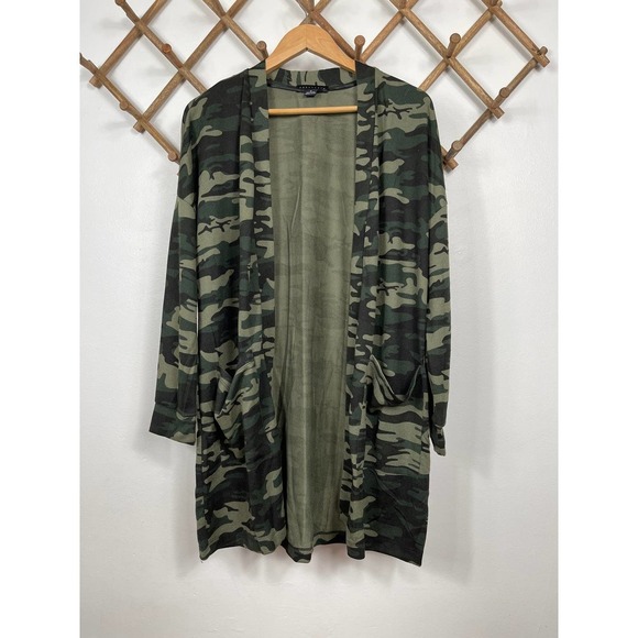 Sanctuary Open Front Patch Pockets Cardigan in Camo Size M - Picture 2 of 8